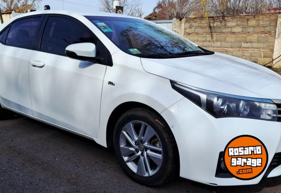 Autos - Toyota Corolla XEI 1.8 nafta 2015 Nafta 170000Km - En Venta