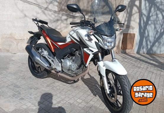 Motos - Honda Twister 250 2017 Nafta 22000Km - En Venta
