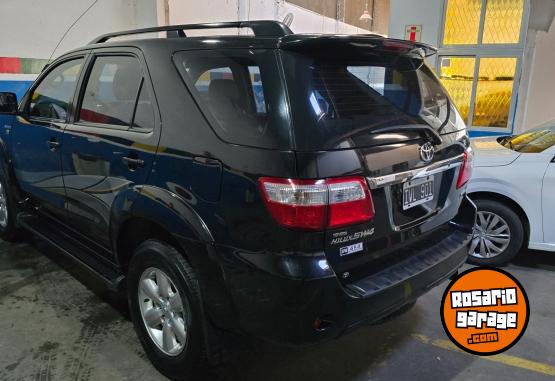 Camionetas - Toyota sw4 srv 2010 Diesel 169000Km - En Venta