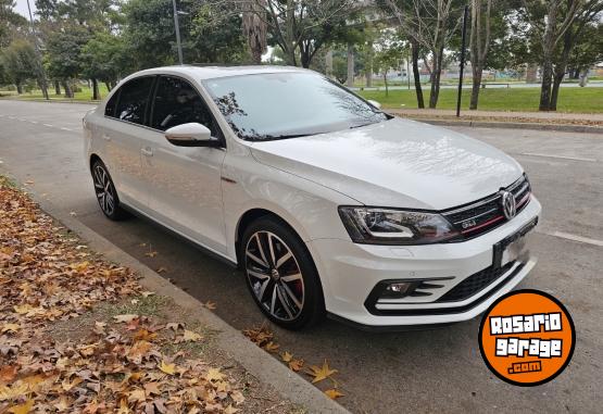 Autos - Volkswagen Vento 2018 Nafta 41000Km - En Venta