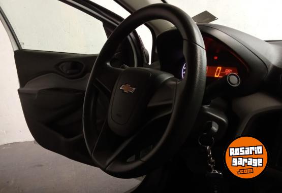 Autos - Chevrolet Prisma 2018 Nafta 98000Km - En Venta