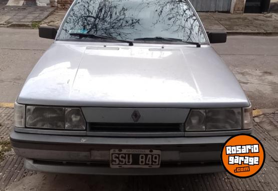 Autos - Renault Reanult 9 1992 Nafta 200000Km - En Venta