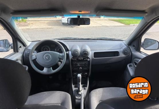 Autos - Renault Logan 2012 Nafta 183000Km - En Venta