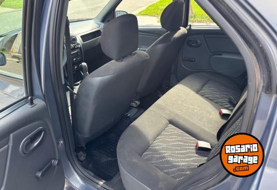 Autos - Renault Logan 2012 Nafta 183000Km - En Venta