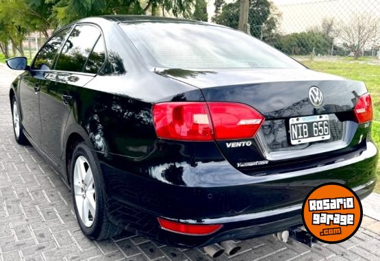 Autos - Volkswagen Vento 2013 Nafta 135000Km - En Venta