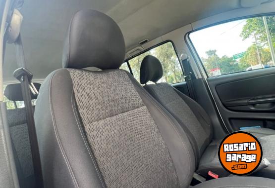 Autos - Volkswagen Suran 2014 GNC 160000Km - En Venta