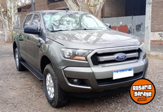Camionetas - Ford Ranger XLS 2017 Diesel 198000Km - En Venta