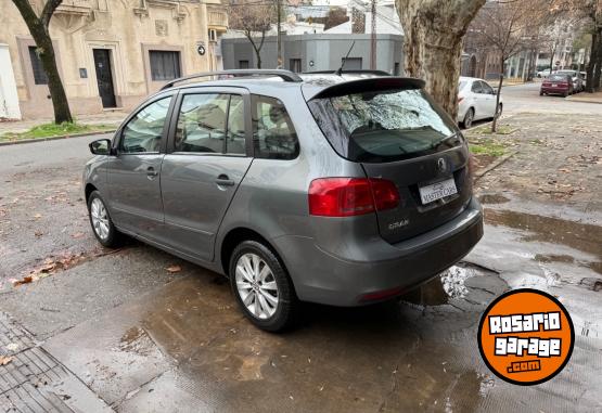 Autos - Volkswagen Suran confortline 2010 GNC 220000Km - En Venta