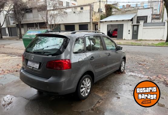 Autos - Volkswagen Suran confortline 2010 GNC 220000Km - En Venta
