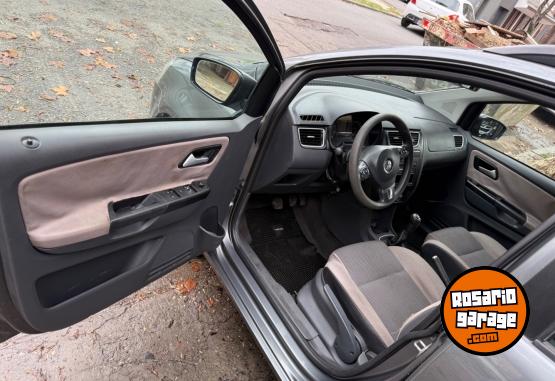 Autos - Volkswagen Suran confortline 2010 GNC 220000Km - En Venta