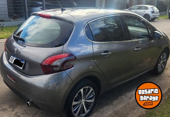 Autos - Peugeot 208 Feline 1.6 5P 2017 Nafta 148000Km - En Venta