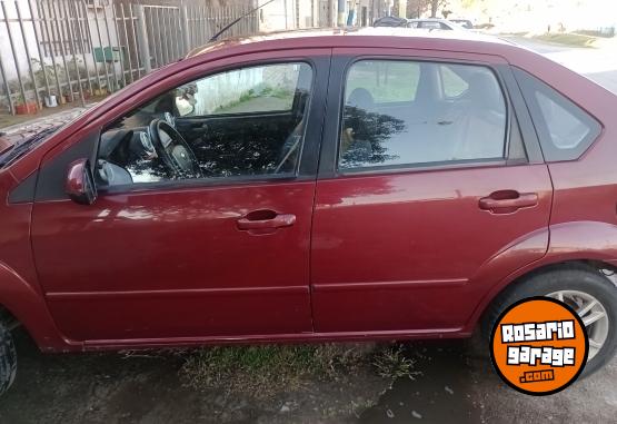 Autos - Ford Fiesta Max 2008 GNC 360000Km - En Venta