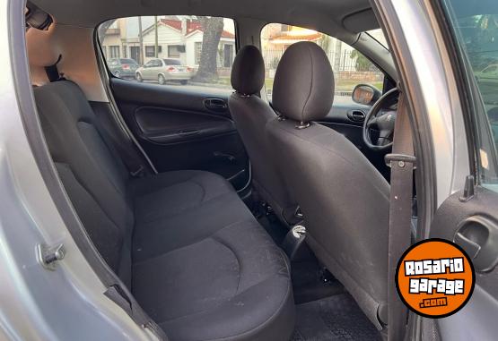 Autos - Peugeot 206 2010 Nafta 110000Km - En Venta