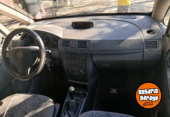 Autos - Chevrolet Meriva 2005 GNC 111111Km - En Venta