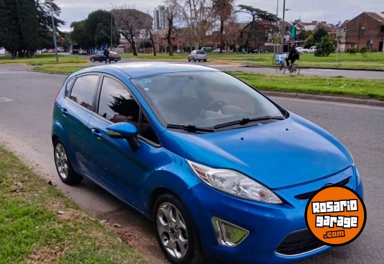 Autos - Ford Fiesta kinetic titanium 2013 GNC 160000Km - En Venta