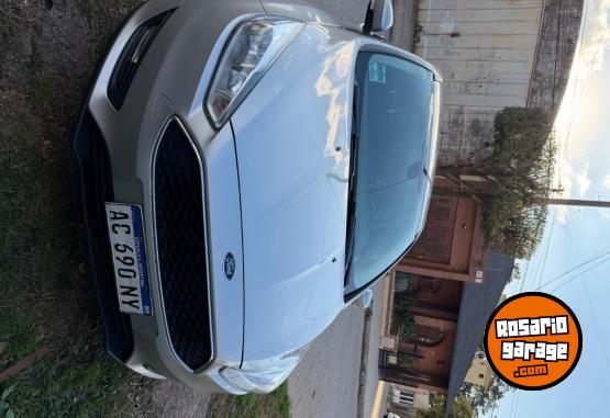 Autos - Ford Focus 2018 GNC 95000Km - En Venta