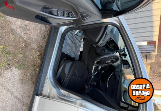 Autos - Ford Focus 2018 GNC 95000Km - En Venta
