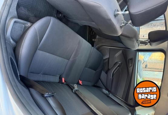 Autos - Ford Focus 2018 GNC 95000Km - En Venta