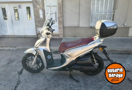 Motos - Kymco Peoples 2023 Nafta 4400Km - En Venta