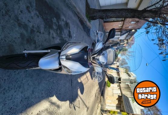 Motos - Kymco Peoples 2023 Nafta 4400Km - En Venta