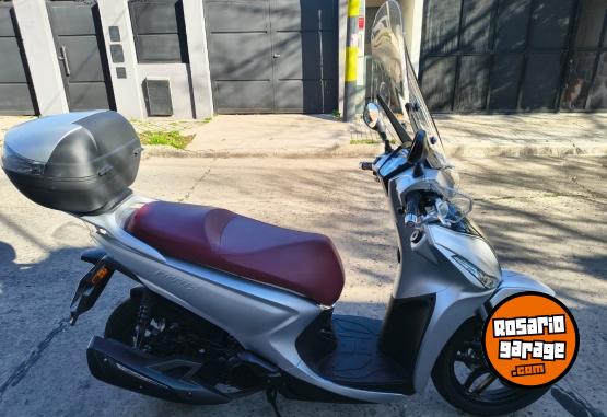 Motos - Kymco Peoples 2023 Nafta 4400Km - En Venta