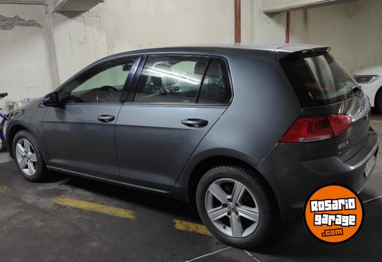 Autos - Volkswagen Golf Trendline 2016 Nafta 124000Km - En Venta