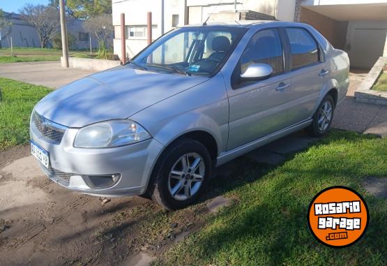 Autos - Fiat Siena 1.4 2017 GNC 187000Km - En Venta
