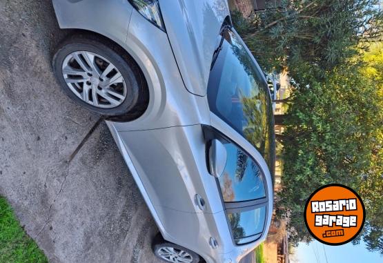Autos - Peugeot 208 active 1.6 2022 Nafta 41000Km - En Venta