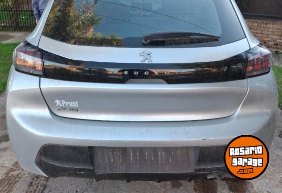 Autos - Peugeot 208 active 1.6 2022 Nafta 41000Km - En Venta