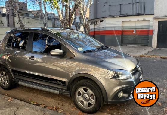 Autos - Volkswagen Fox cross 2012 Nafta 156000Km - En Venta