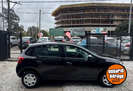 Autos - Renault SANDERO 1.6 EXPRESSION 2017 Nafta 109000Km - En Venta