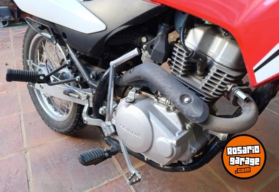 Motos - Honda Xr 150 L 2023 Nafta 9200Km - En Venta