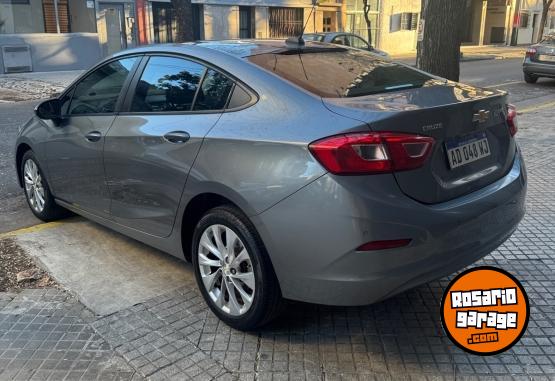 Autos - Chevrolet Cruze LT 2018 Nafta 130000Km - En Venta
