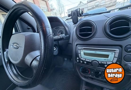 Autos - Ford Ka 2010 GNC 198000Km - En Venta