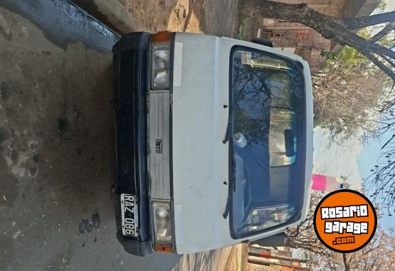 Utilitarios - Kia 2400 1992 Diesel 111111Km - En Venta