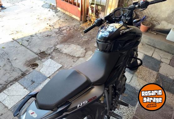 Motos - Bajaj Ns 200 2019 Nafta 4400Km - En Venta
