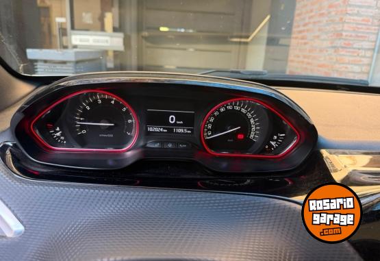 Autos - Peugeot 208 GT 2016 Nafta 102000Km - En Venta