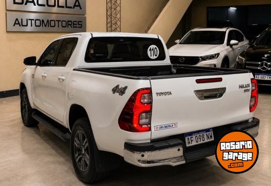 Camionetas - Toyota HILUX SRV 4x4 2021 Diesel 139000Km - En Venta
