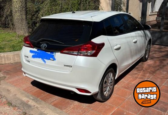 Autos - Toyota Yaris 2024 Nafta 35000Km - En Venta