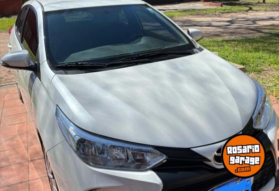 Autos - Toyota Yaris 2024 Nafta 35000Km - En Venta