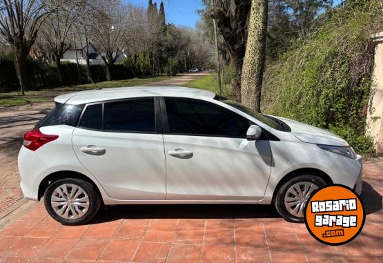 Autos - Toyota Yaris 2024 Nafta 35000Km - En Venta