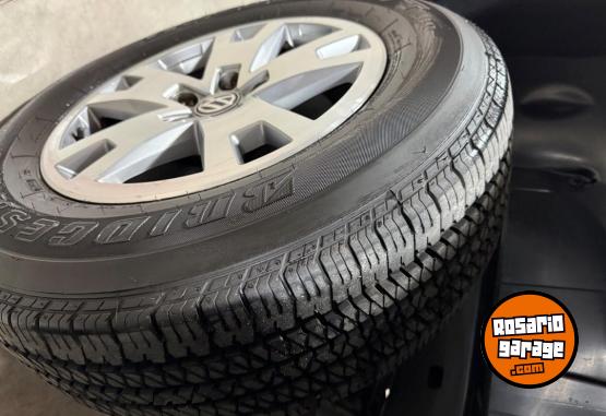 Camionetas - Volkswagen AMAROK 2017 Diesel 98000Km - En Venta