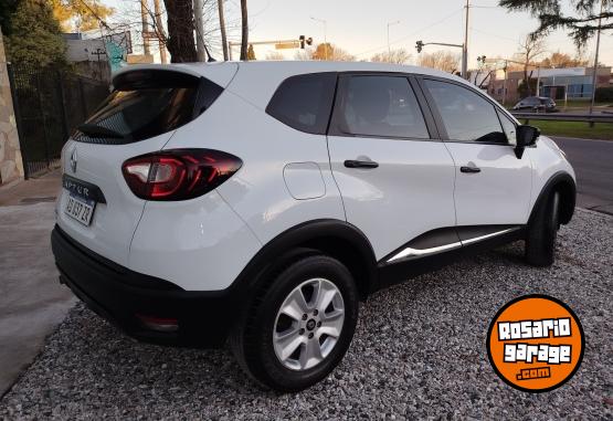 Autos - Renault CAPTUR 2018 Nafta 85000Km - En Venta