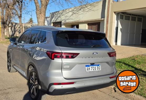 Camionetas - Ford Territory titanium 2025 Nafta 11000Km - En Venta