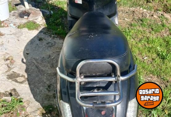 Motos - Zanella Styler 125 exclusive 2015 Nafta 14000Km - En Venta