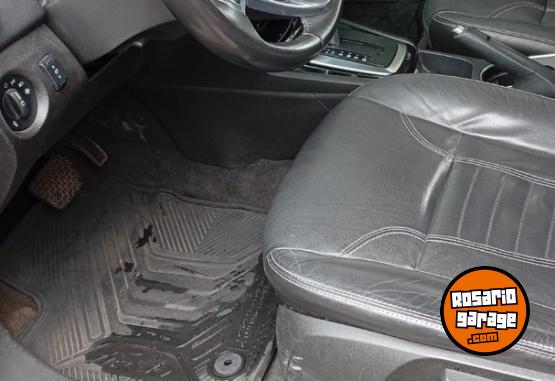 Autos - Ford Fiesta Titanium 2015 Nafta 110000Km - En Venta