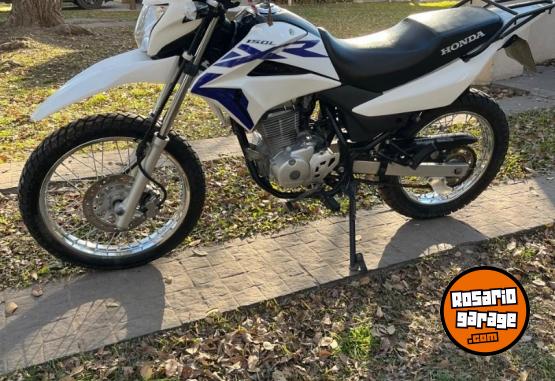 Motos - Honda Xr 150 2017 Nafta 14300Km - En Venta