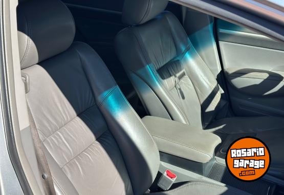 Autos - Honda Civic EXS 2009 Nafta 194000Km - En Venta
