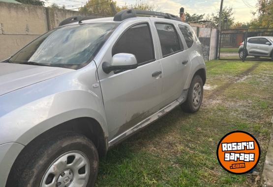 Autos - Renault Duster 2017 GNC 183000Km - En Venta