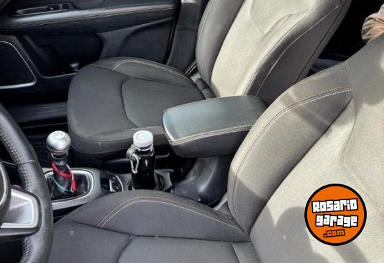 Camionetas - Jeep Compass Sport 2.4 mt6 fwd 2020 Nafta 170000Km - En Venta